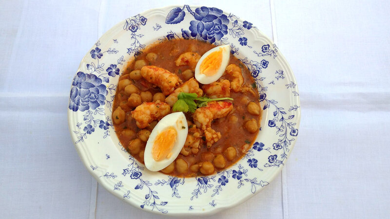 Garbanzos con gambones