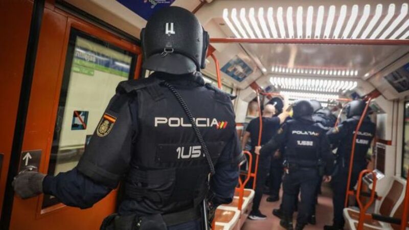 Antiterror-politiet i aktion Antiterror-politiet i aktion