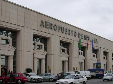 Foto: Wikipedia - https://upload.wikimedia.org/wikipedia/commons/c/cc/Malaga_aeropuerto.jpg