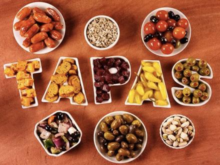 WEEKEND: Ti spanske byer holder fat i traditionen med gratis tapas. Her får du et udpluk