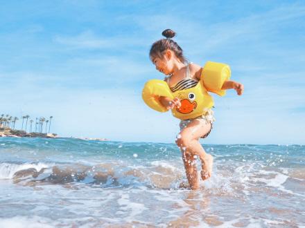 Foto: Pexels - https://www.pexels.com/photo/girl-playing-on-beach-during-daytime-165873/